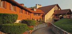 Burr Oak State Park Lodge (visitmorgancountyohio.com)