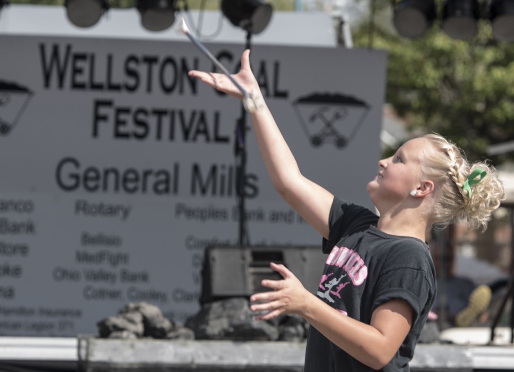A contestant catches her baton during the Little Majorette competition at the 2016 Wellston Coal Festival. (Robert McGraw/WOUB)