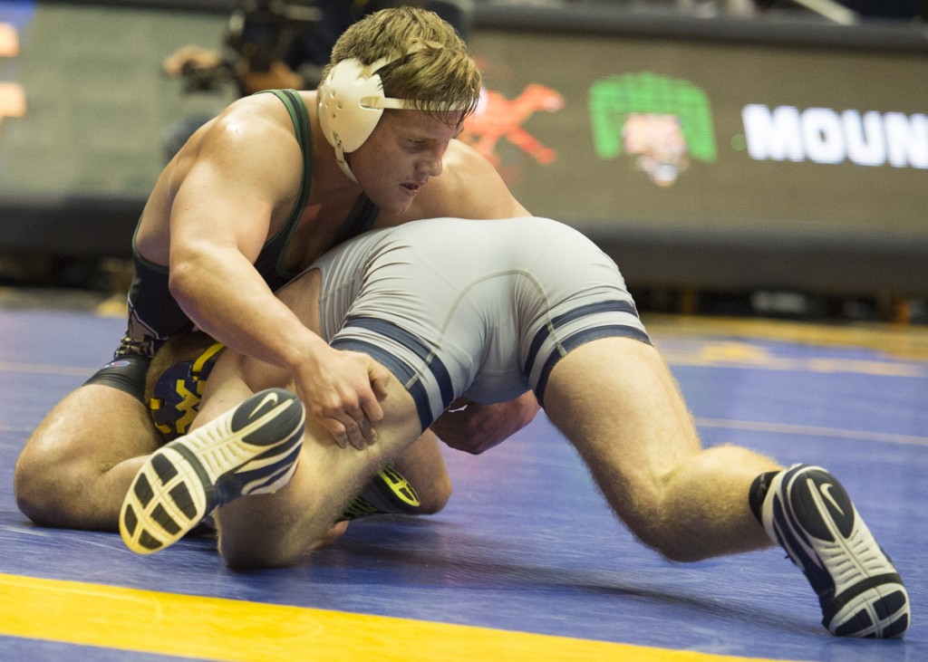 Hunter Yeargan, right, at the WVU Mountaineer Quad on November 6, 2016, in Morgantown, W.Va. He would win his Ohio debut against Pittsburgh’s Matt Carr. (Robert McGraw/WOUB)
