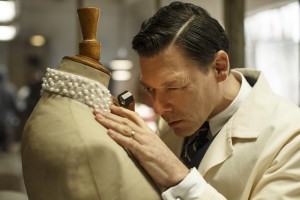 The Collection Sundays, October 8 - November 19, 2017 at 10pm ET On MASTERPIECE on PBS Shown: Paul Sabine (RICHARD COYLE) Courtesy of Nick Briggs/Lookout Point for MASTERPIECE
