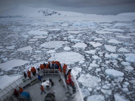 Photographer Captures The Contradictions Of Otherworldly Antarctica ...