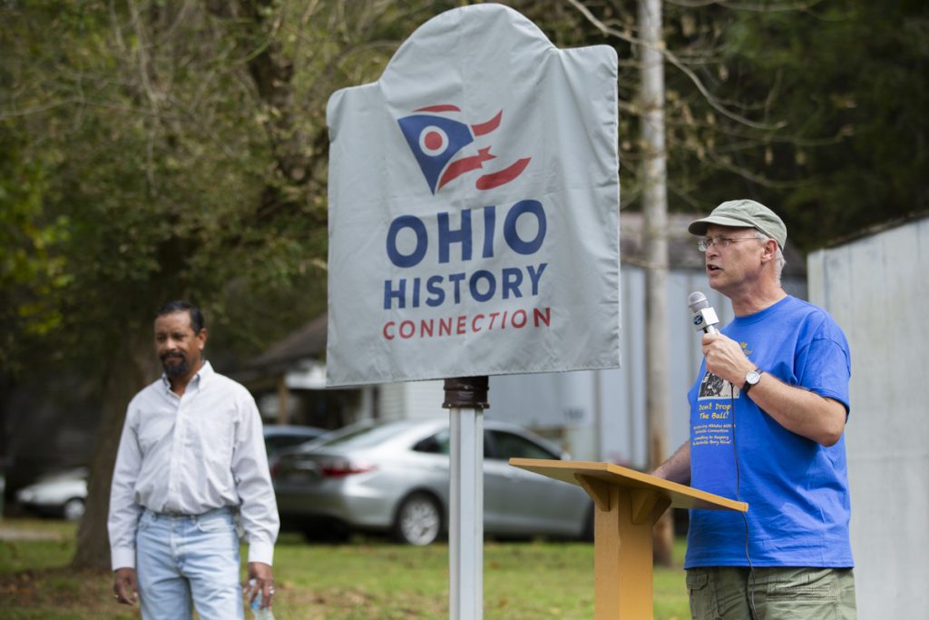 Rendville Mayor Brian Bailey, left, and Author Frans Doppen present the new Historical Marker commemorating African-American Labor Organizer Richard L. Davis in Rendville, Ohio on Saturday, September 22, 2018. (Haldan Kirsch/WOUB)