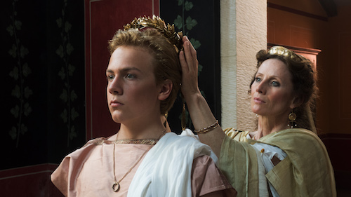(Nero) Angelo Margiol crowned by his mother Jutta Fastian (Agrippina).