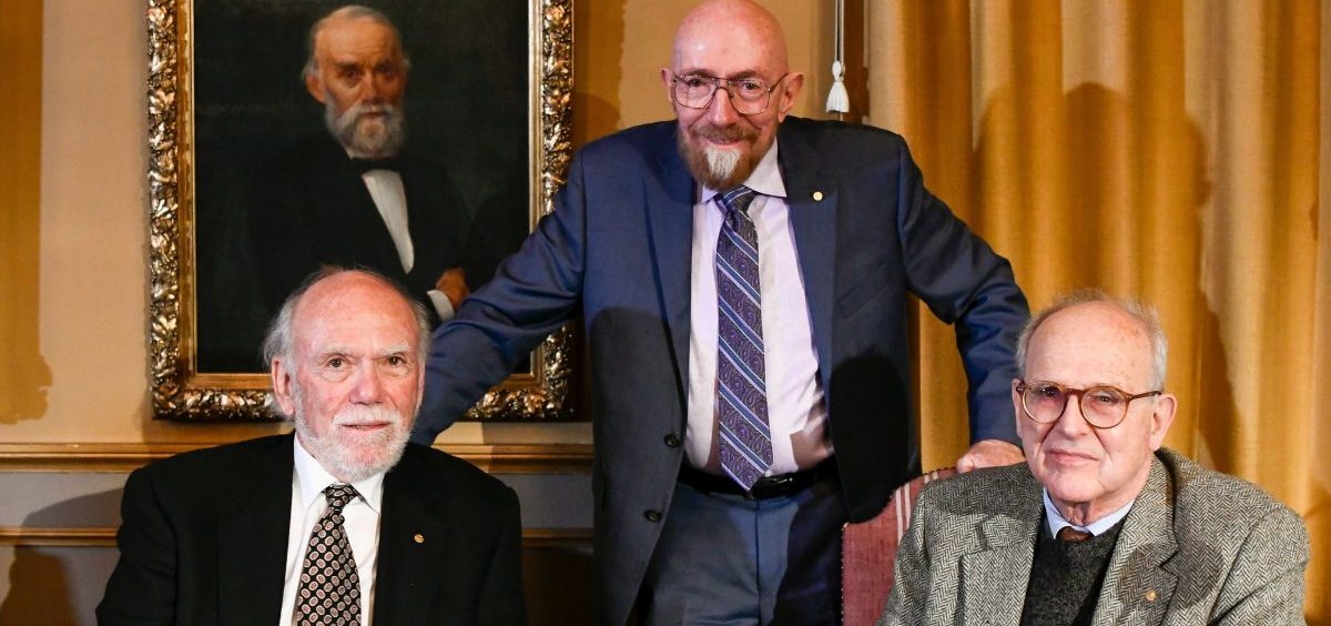 The 2017 Nobel Prize in physics laureates (from left) Barry C. Barish, Kip S. Thorne and Rainer Weiss, pose during a joint news conference in December 2017 at the Royal Swedish Academy of Science in Stockholm.
