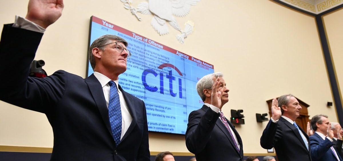 Citigroup Chief Executive Officer Michael Corbat (from left), JPMorgan Chase CEO Jamie Dimon and other top bank executives are sworn in before testifying before the House Financial Services Committee on Wednesday.
