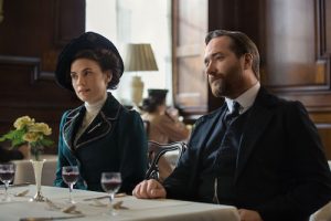 Shown from left to right: Margaret Schlegel (Hayley Atwell) and Henry Wilcox (Matthew MacFadyen)