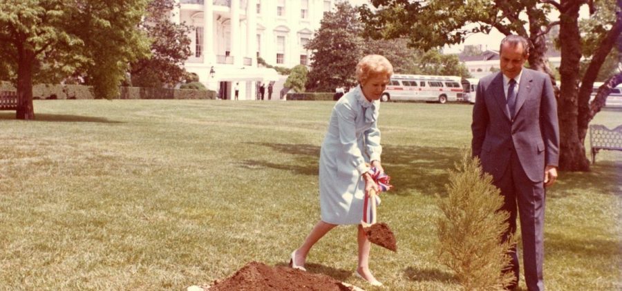 On the first Earth Day, April 22, 1970, President Richard Nixon and first lady Pat Nixon planted a tree on the South Lawn at the White House.
