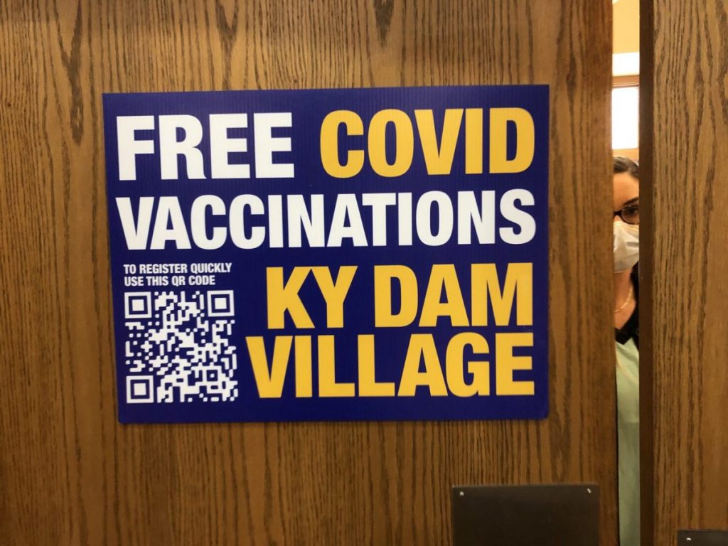 A sign at the Kentucky Dam Village State Resort Park vaccination site.