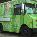 dr. may's thai kitchen food truck