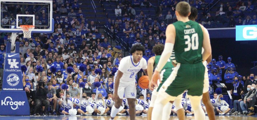 Kentucky's Sahvir Wheeler (2) dribbles up court in the Wildcats' game against Ohio on Friday, Nov. 20, 2021 [Ethan Sargeant | WOUB]