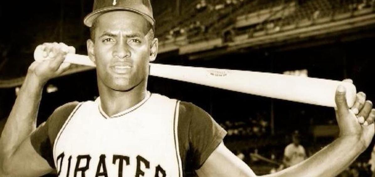 Roberto Clemente, pioneering Latino player, honored by baseball