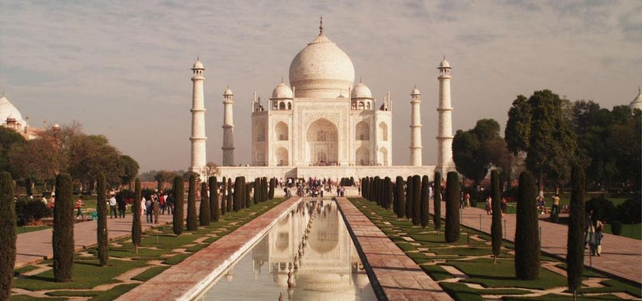 wide shot of the Taj Mahal