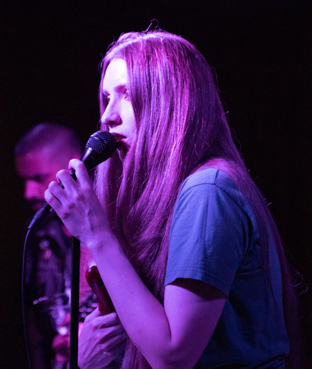Florence Shaw, vocalist of Dry Cleaning, performs at Ace of Cups in Columbus, OH.