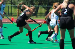 Anouk Plaehn (18) advances the ball for Ohio in between a number of California defenders 