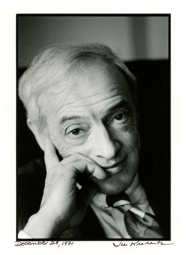 Saul Bellow, 1971, leaning on his hand