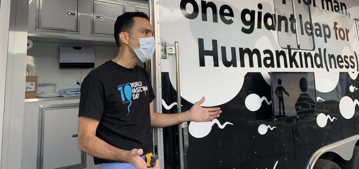 Dr. Esgar Guarín with his mobile vasectomy clinic parked at a Planned Parenthood in St. Louis, Mo.