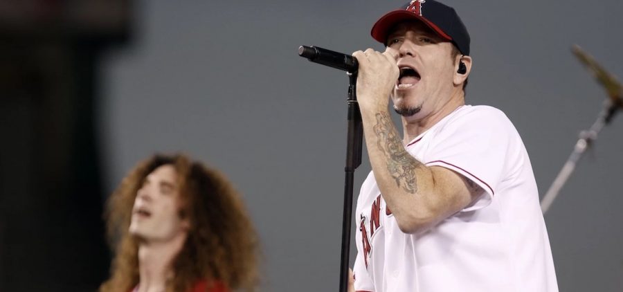 In this Sept. 29, 2008, file photo, singer Steve Harwell of Smash Mouth performs with the band during a rally celebrating the Los Angeles Angels' American League West Division Championship baseball title in Anaheim, Calif.