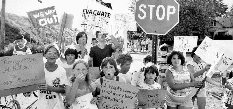 Young Love Canal residents hold protest signs. June 1, 1980. Credit: SUNY Buffalo State University Archives, Courier-Express Collection