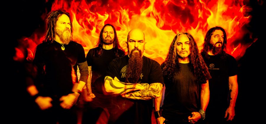 Kerry King and his band mates pose for a pomotional photo.