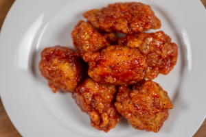 A plate of boneless chicken wings.