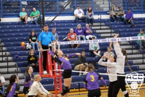 Tornado Hayden Turner attacks at the net