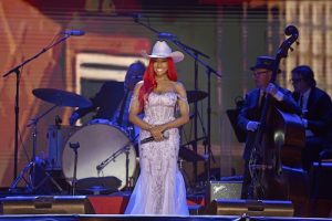 Reyna Roberts performing in GREAT PERFORMANCES – PATSY CLINE: WALKIN’ AFTER MIDNIGHT. Credit: TH Entertainment, LLC