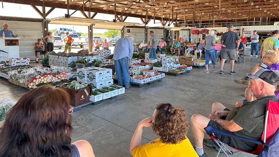 A photo of the Chesterhill Produce Auction