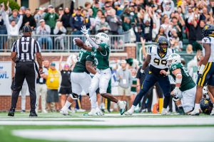 Ohio Football running back Sieh Bangura getting into the end zone for the first time during the 2025 season.