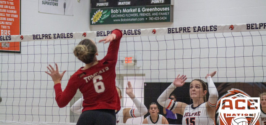 Tomcat Brooklyn Burdette attacks at the net