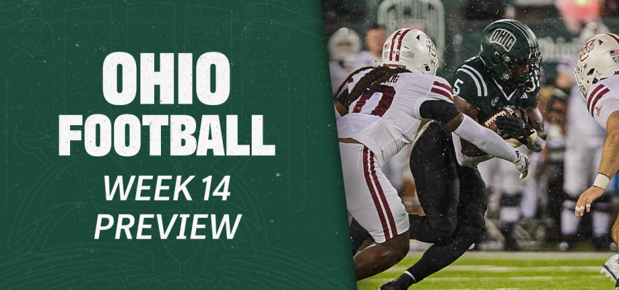 Ohio Football running back Sieh Bangura taking a handoff against UMass.