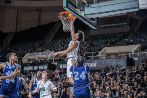 Ohio Men's Basketball freshman guard JJ Kelly finishing a second chance bucket vs Maine.