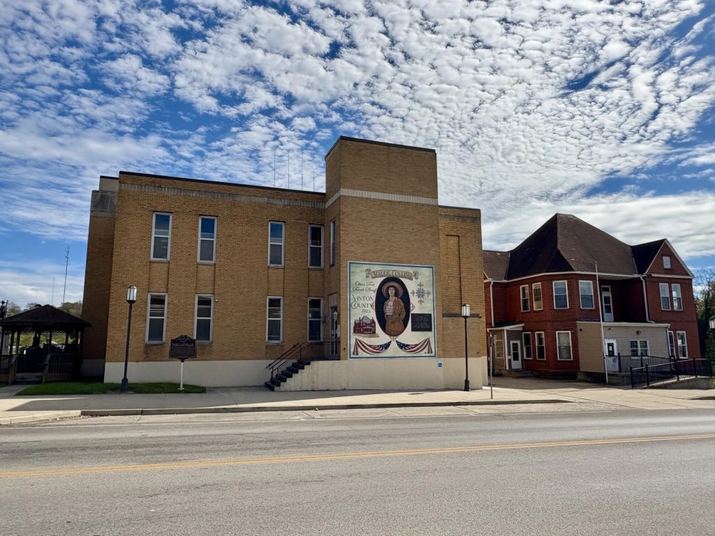 A mural painted on the Vinton County Courthouse recognizes Maude Collins 100 years after she became sheriff.
