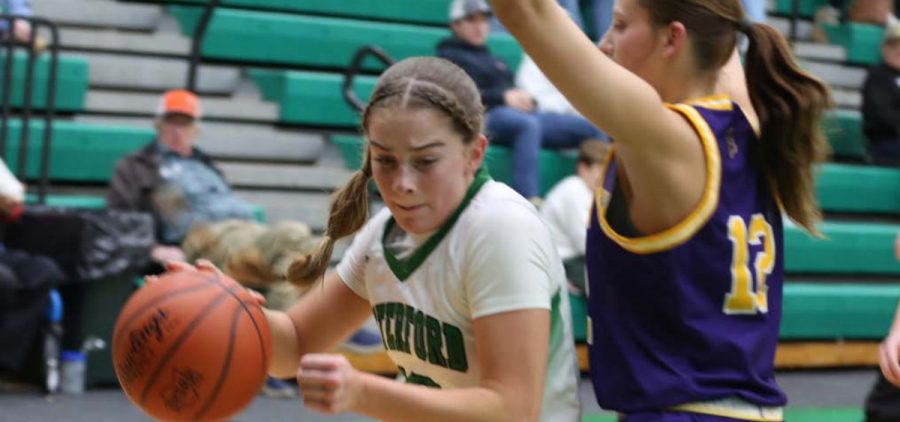 Brynnlee Pottmeyer drives the ball in the paint against Southern in Waterford, Ohio.