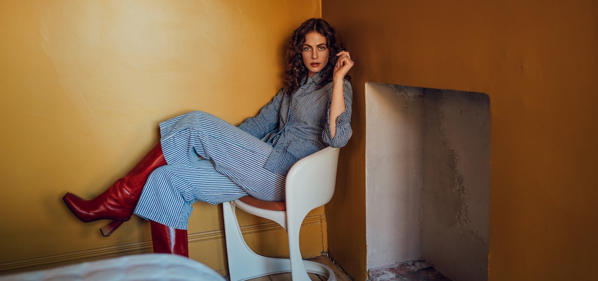 Hannah Cohen talks eclectic influences & eclipse inspiration