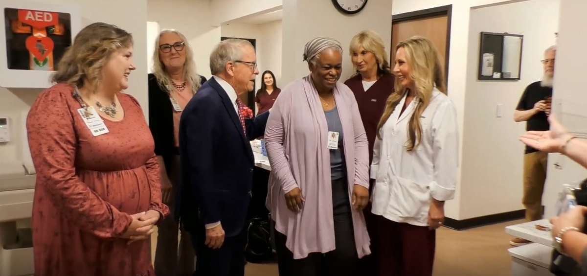 Governor Dewine speaking to nurses in McArthur Holzer center