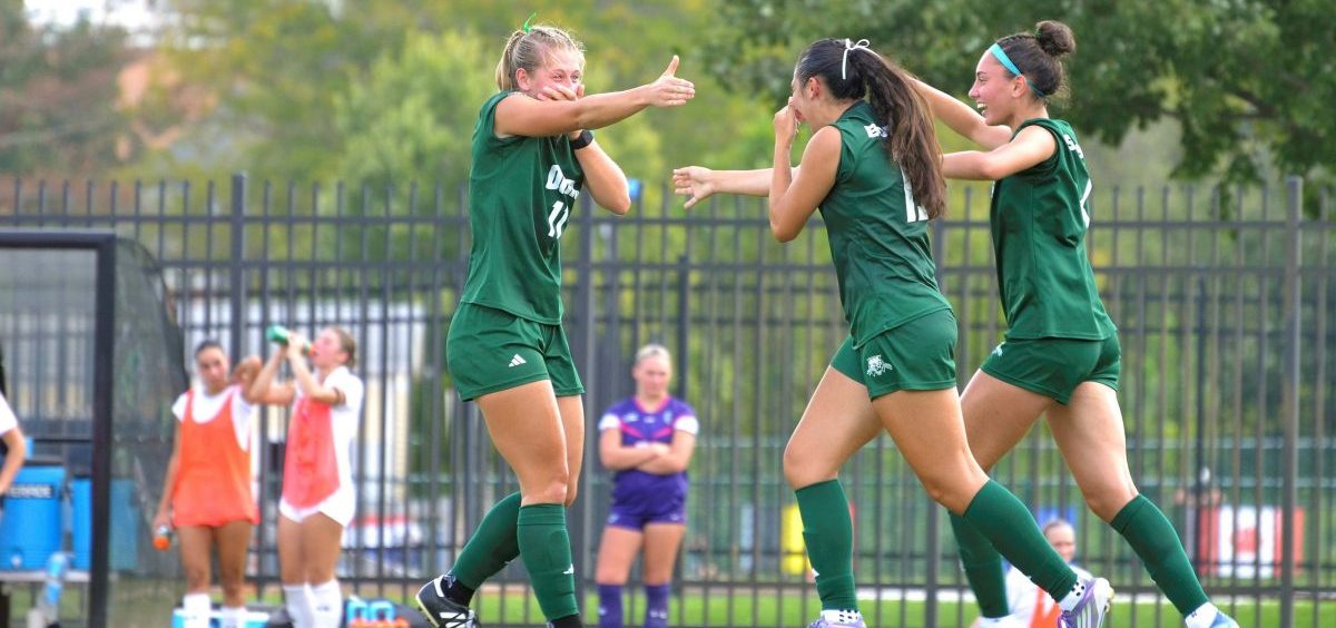 Ohio Soccer celebrates after win against Mercyhurst