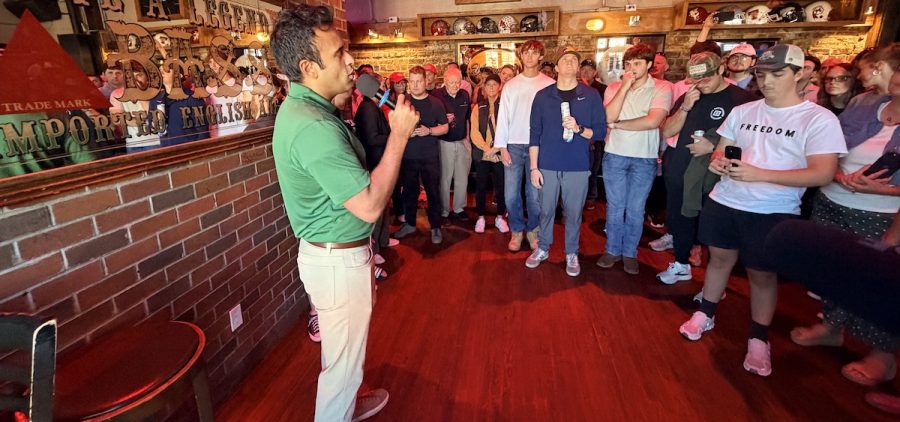 Ohio gubernatorial candidate Vikek Ramaswamy addressed at crowed at a campaign event in Athens.