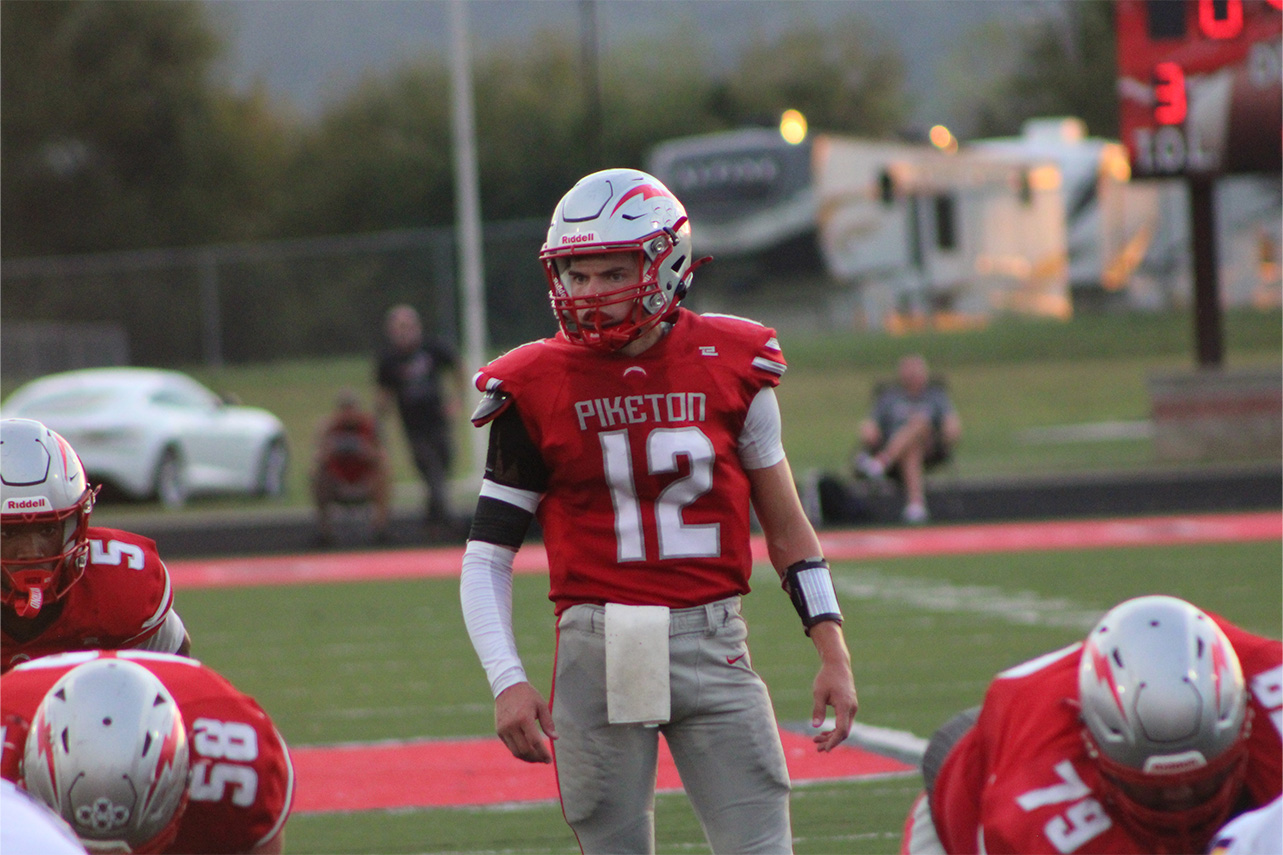Piketon quarterback is waiting for the snap of the ball.